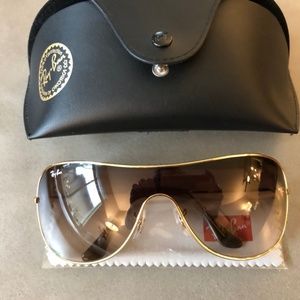 RayBan RB 3211 Sunglasses Gold Frame/Brown Lenses